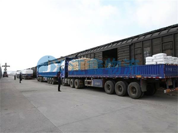 黄南到左贡物流多少钱一公斤